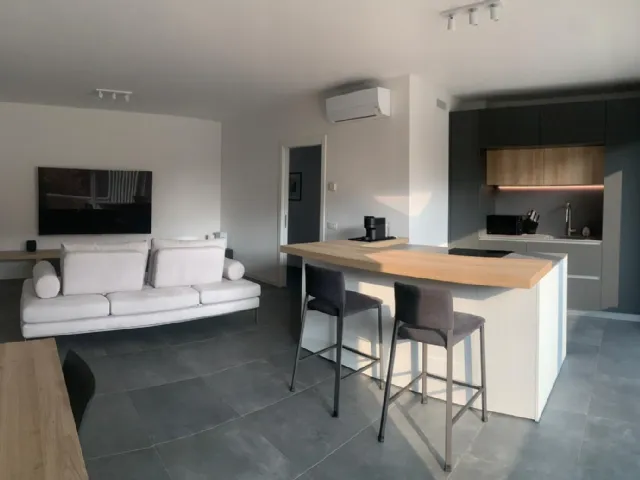 ARREDO COMPLETO APPARTAMENTO ARZERGRANDE