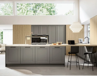 Cucina Classica con penisola Gioiosa 01 in laccato e laminato di Arredo3