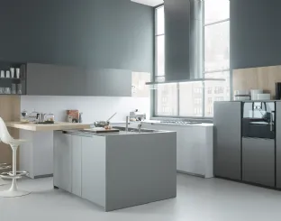 Cucina Design con penisola Fifty 04 in laccato opaco di Zampieri Cucine