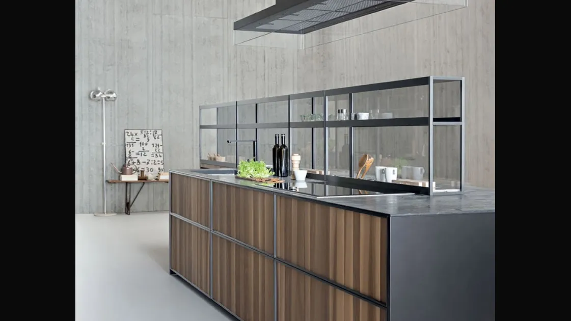Cucina Design lineare in noce con top in pietra XP 04 di Zampieri Cucine