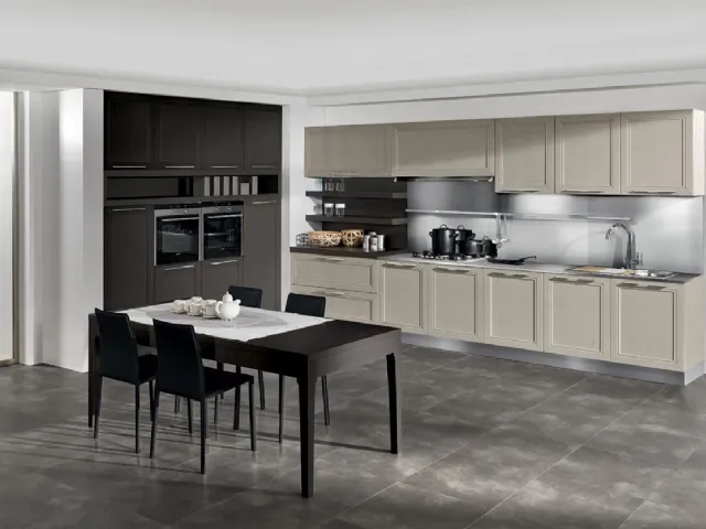 Cucina Moderna lineare Itaca in Frassino massello decapè e laccato a poro aperto di Arredo3