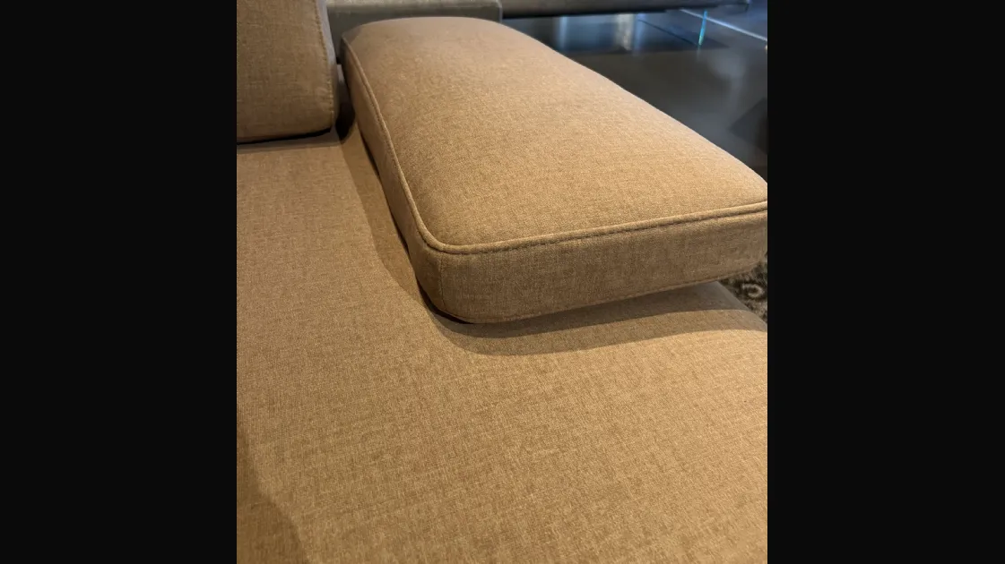 Divano LeComfort modello Asso