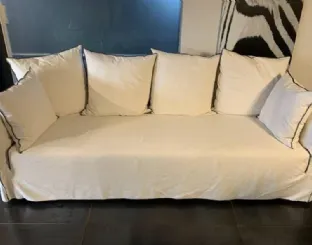 Divano Gervasoni modello Ghost 12 