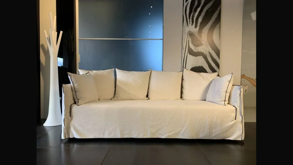 Divano Gervasoni modello Ghost 12 