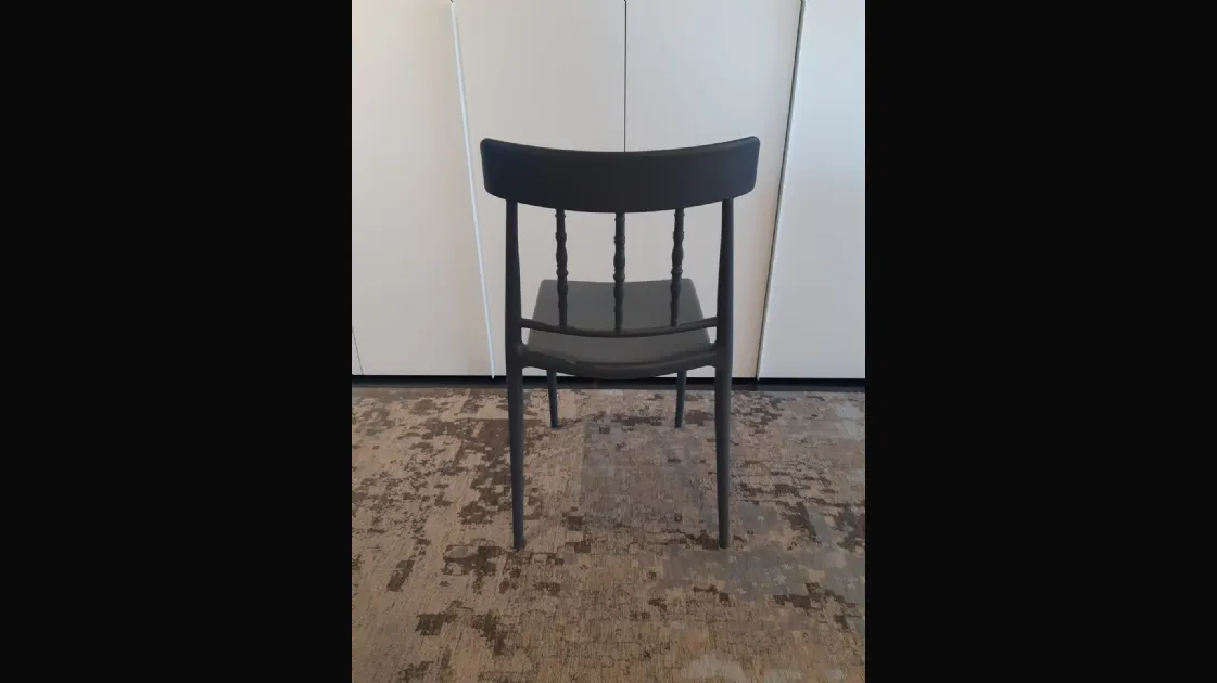 sedia impilabile giuseppina