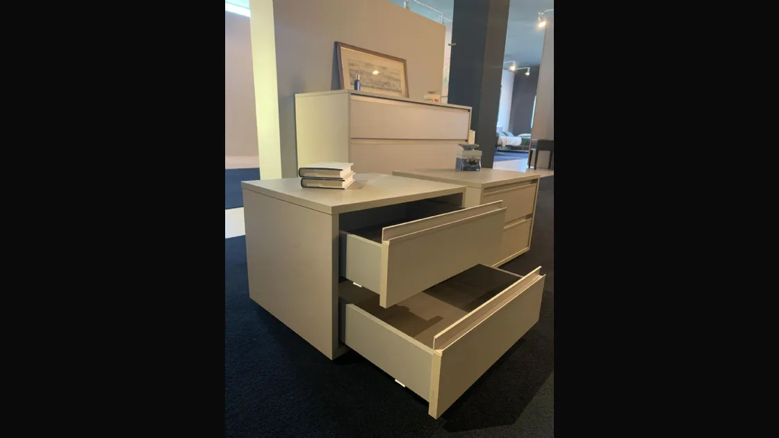 Gruppo comodini e comò modello Filo di Orme