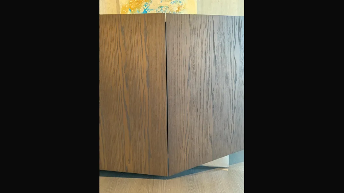 Madia Devina Nais modello Cleo