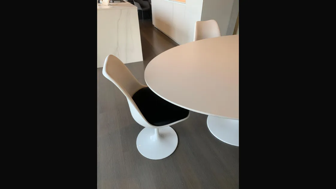 Sedia Tulip di Alivar 