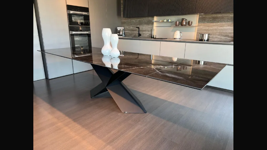 Tavolo Tyron Keramik Drive di Cattelan Italia