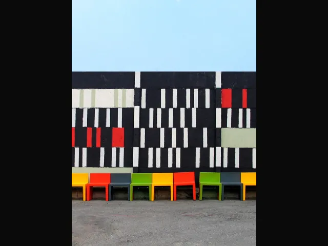 Sedia da esterno colorata Angolo Retto di Slide