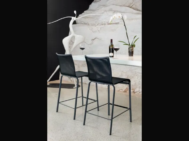 Sgabello da giardino Net SG Outdoor con seduta in Texplast e struttura in acciaio laccato di Bontempi