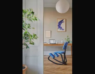 Sedia ergonomiva con schienale fisso Variable Plus di Varier